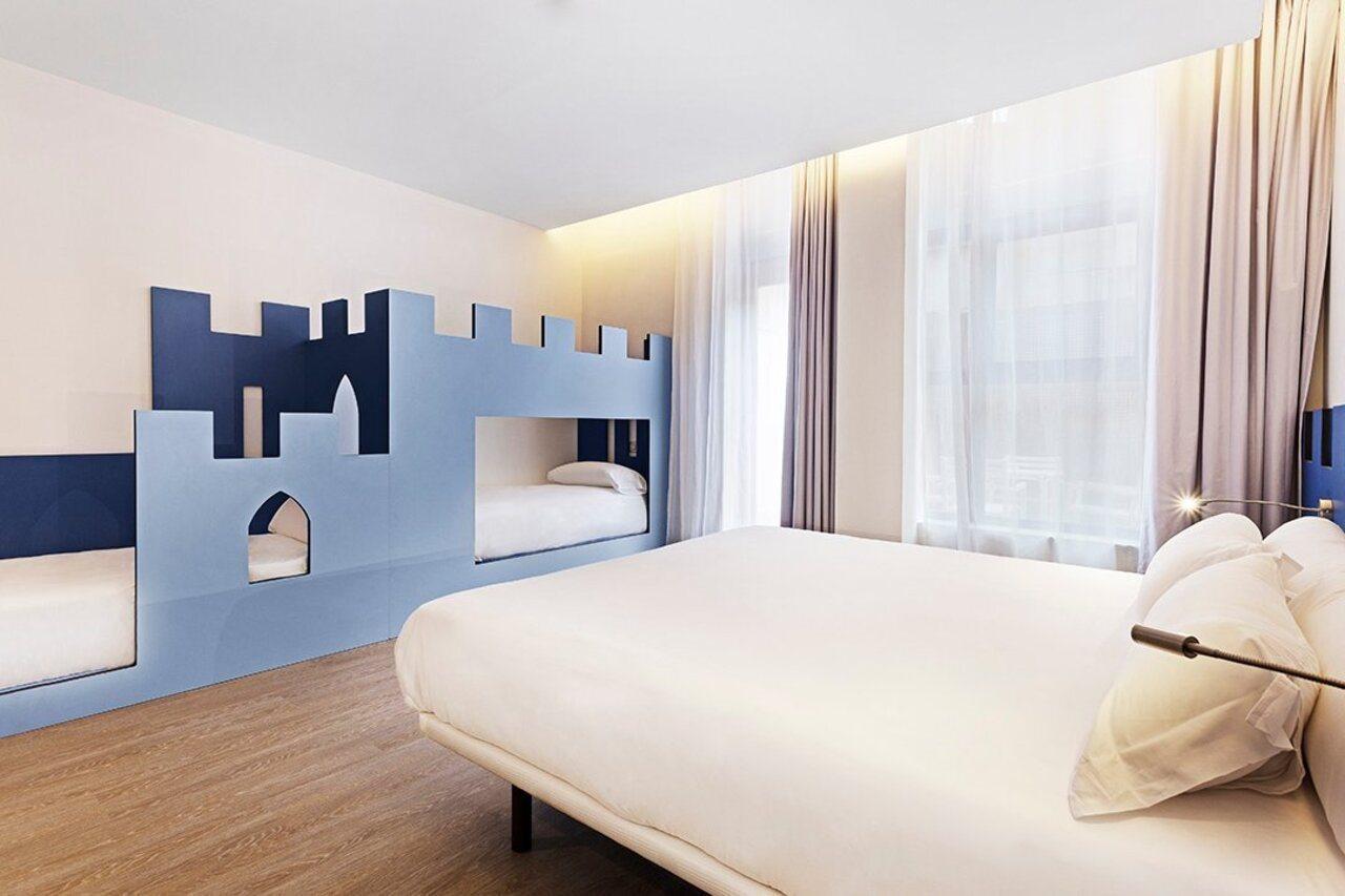 บีแอนด์บี โฮเต็ล มาดริด ฟูเอนลาบราดา Hotel ภายนอก รูปภาพ