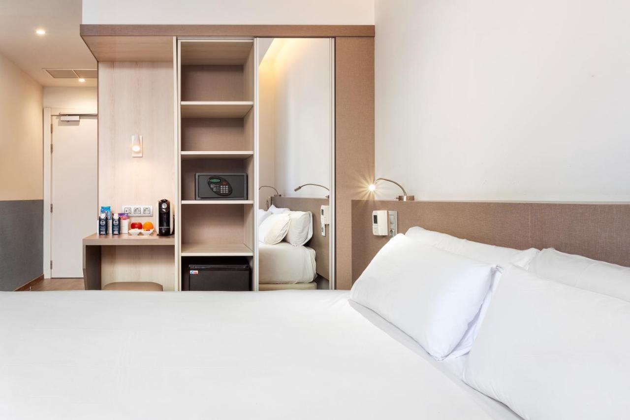 บีแอนด์บี โฮเต็ล มาดริด ฟูเอนลาบราดา Hotel ภายนอก รูปภาพ