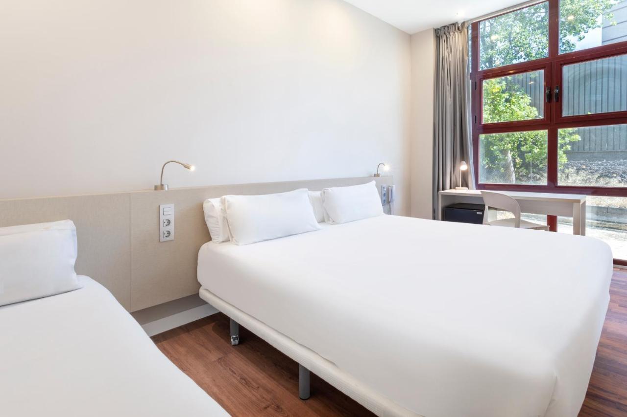 บีแอนด์บี โฮเต็ล มาดริด ฟูเอนลาบราดา Hotel ภายนอก รูปภาพ